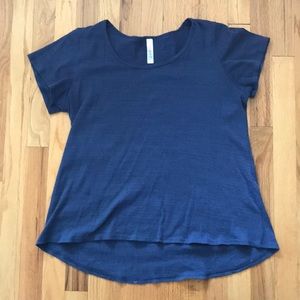 Lularoe Classic T Size Medium